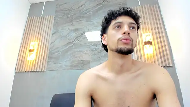 LUCA_GREEND Webcam show