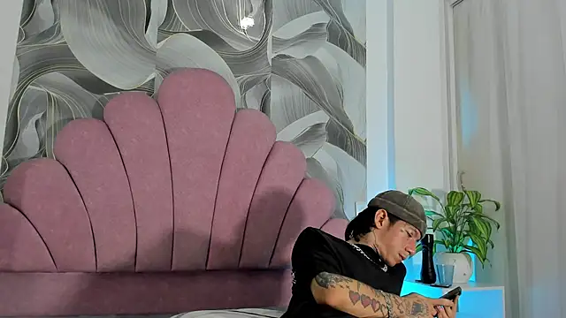 Devel_and_angell Webcam Show