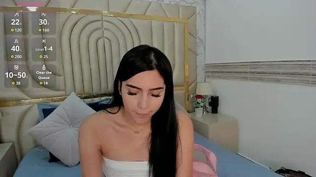 NahomiDeluxe Шоу с уебкамера