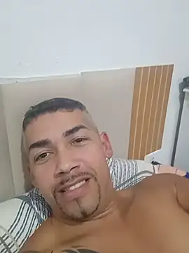 Show de Viverpuroprazer20 na webcam