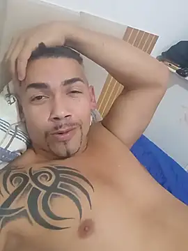 Show modela Viverpuroprazer20 na web-kameri