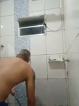 Viverpuroprazer20 webcam show