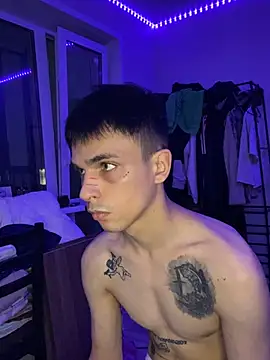 Clark_Dayn Webbikameraesitys