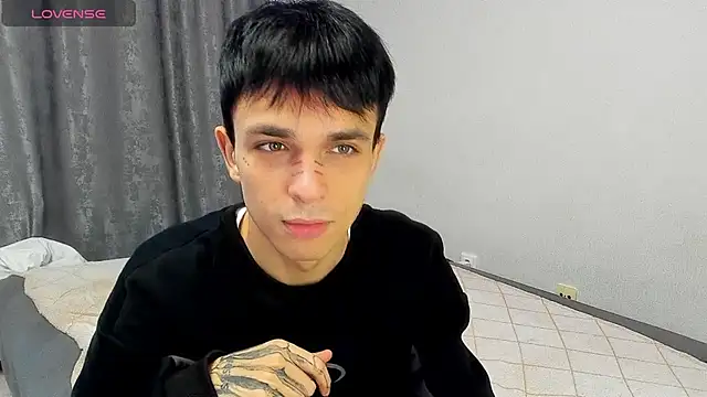 Clark_Day Webcam Show