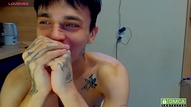 Clark_Dayのウェブカメラショー