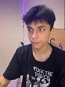 Clark_Dayn Webbikameraesitys