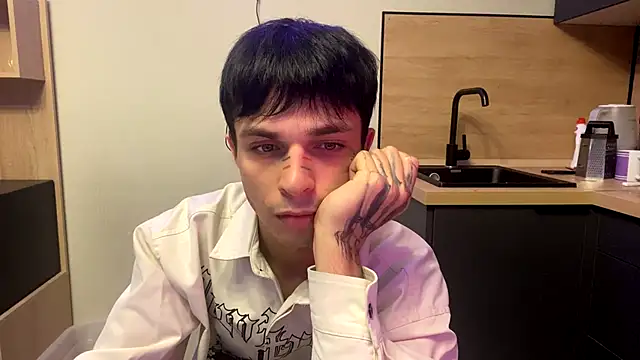 XXX chat uživo modela Clark_Day