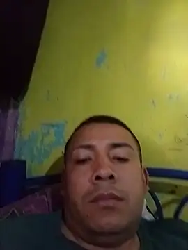 הופעת וובקאם של 127aaro