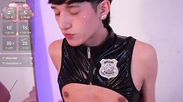 suki_dolll Adlı Modelin Web Kamerası Şovu