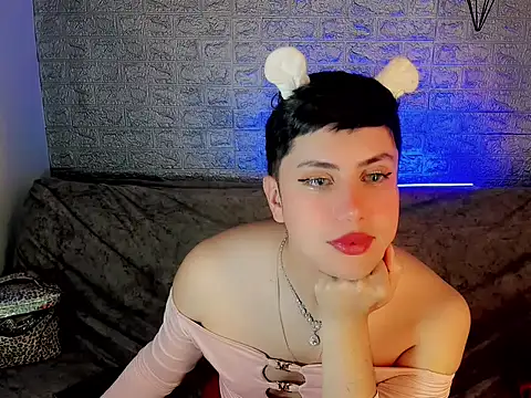 BabyCute_1: διαδικτυακό σόου στην κάμερα