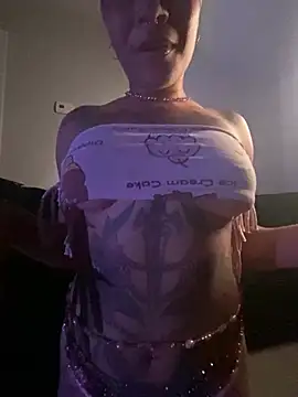 LittleMissWhimsy webcam show