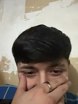 MartinUCH ওয়েবক্যাম শো