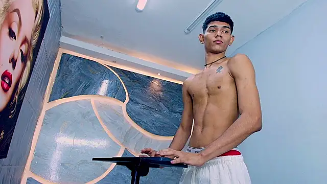 Webkamerová show sex_boy33_