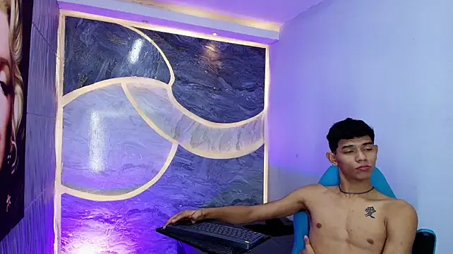 sex_boy33_ 网络视讯表演