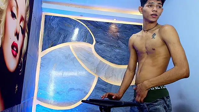 sex_boy33_ Webcam Show