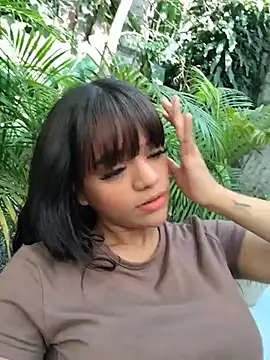 emma_bloomm live XXX chat