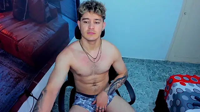 rayan_lynx Pertunjukan Webcam