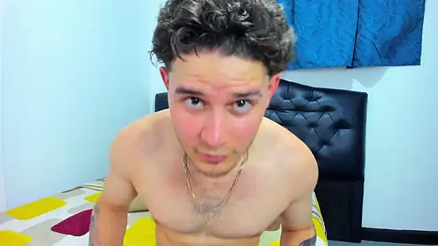 rayan_lynx webkamerás műsora