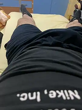itaboy07: διαδικτυακό σόου στην κάμερα