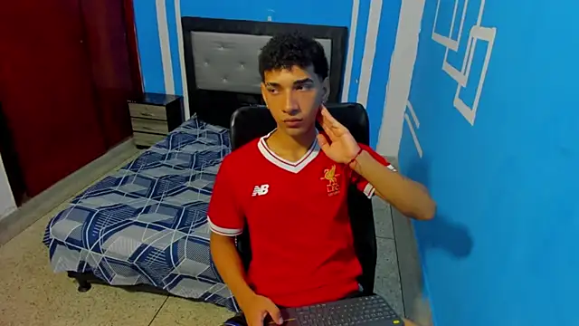 efrain_boy: вебкам-шоу