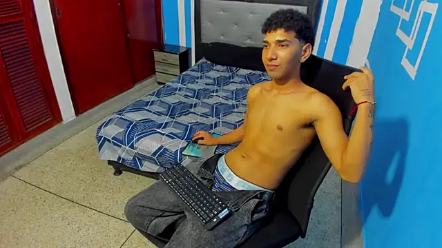 efrain_boyn Webbikameraesitys
