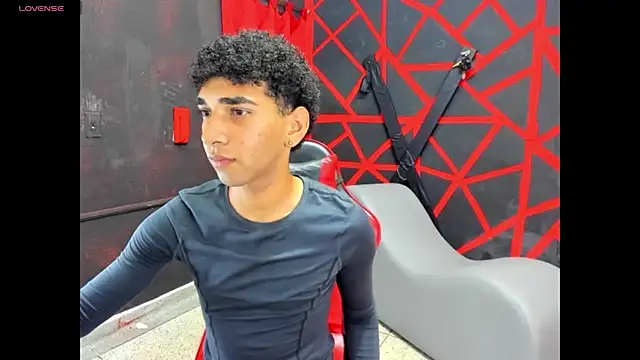 efrain_boyn Webbikameraesitys