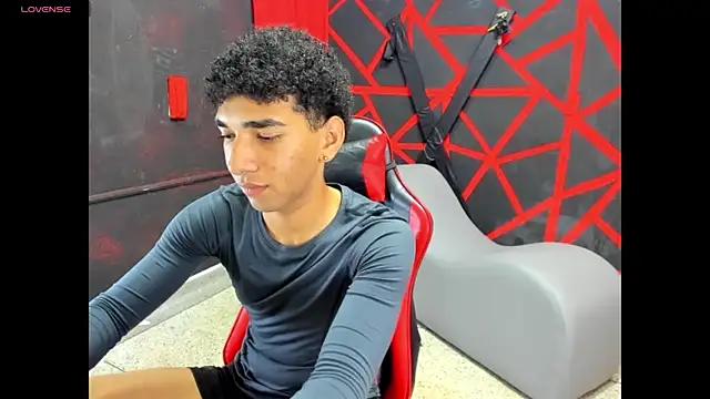 efrain_boy Pertunjukan Webcam