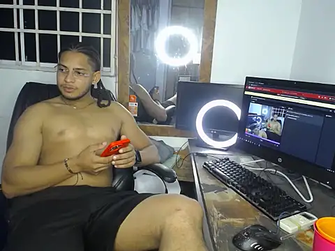 Webkamerová show juanrouse