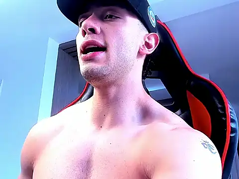 הופעת וובקאם של Connor_mckenzie