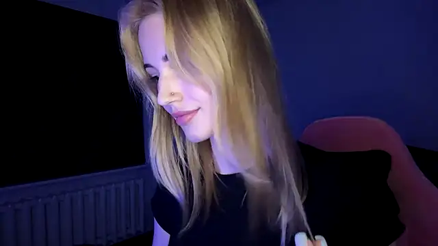 neweva_ – Live XXX-chat