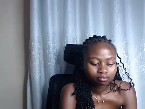 pureelegance_petite Show in webcam