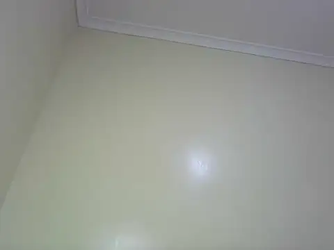sweet-ebony1 Adlı Modelin Canlı Sohbet Odası