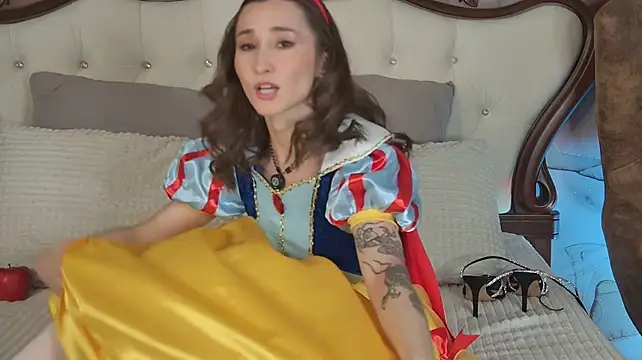 LizaMoon__'s Webcam Show