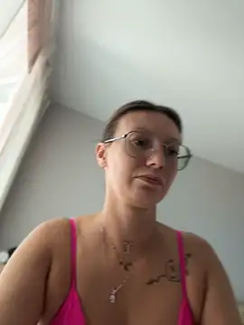 Fiona_12's Live XXX Chat