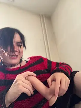 ZefirkaLife webcam show