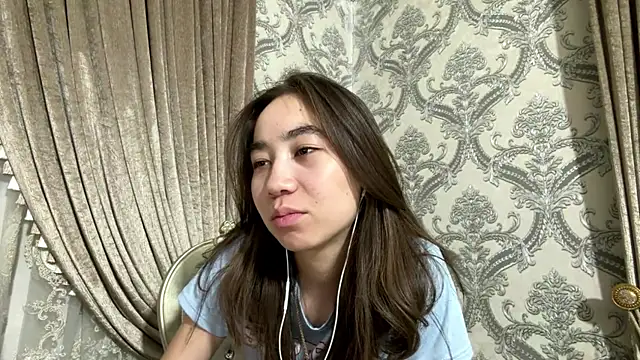 cocoSharms Pertunjukan Webcam