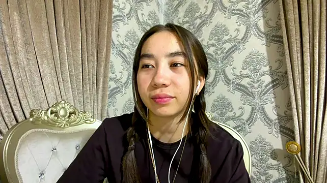 cocoSharms' Live XXX Chat