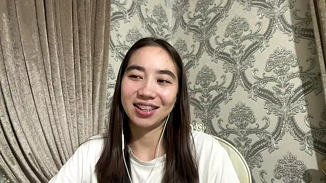 cocoSharms' Live XXX Chat