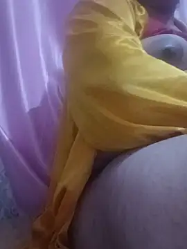 Онлайн чат XXX desi_Housewife1