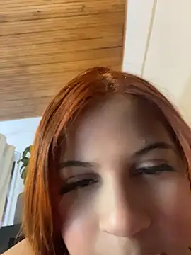 AriTits' Webcam Show