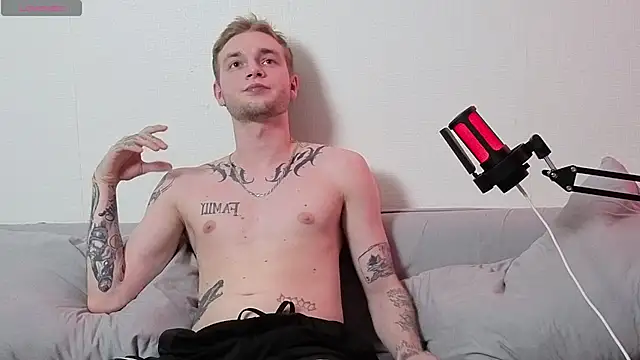 Вебкам-шоу jxxxsti0n