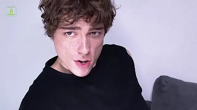 mark_shot Шоу с уебкамера
