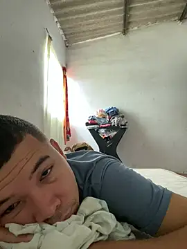 Blanquito122 Webcamshow