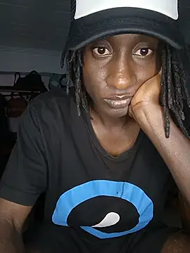 TryingExpiry Show in webcam