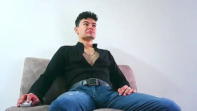 jhohannes-maximo Adlı Modelin Web Kamerası Şovu