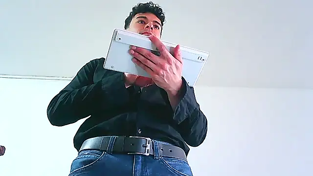 jhohannes-maximo – webcam-show