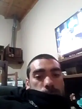 aguilucc0 webcam show