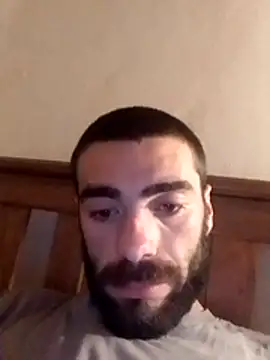 הופעת וובקאם של aguilucc0