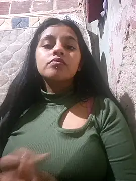 חדר צ'אט בשידור חי של Anitasilva1