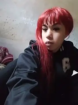 Show modela Anitasilva1 na web-kameri